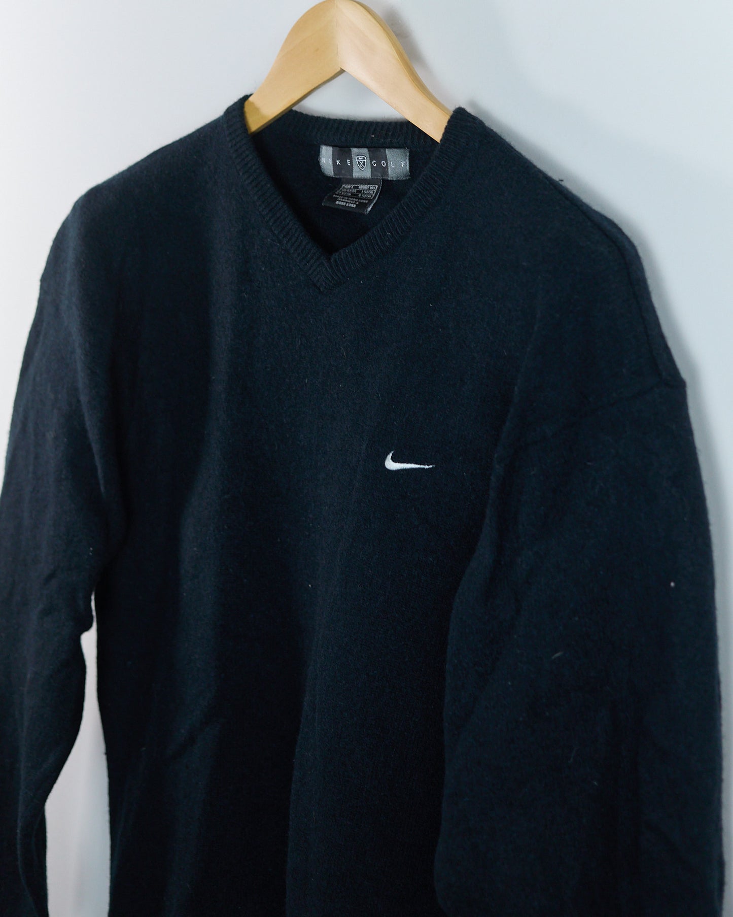 90s Nike Golf Black V Neck Jumper (L)