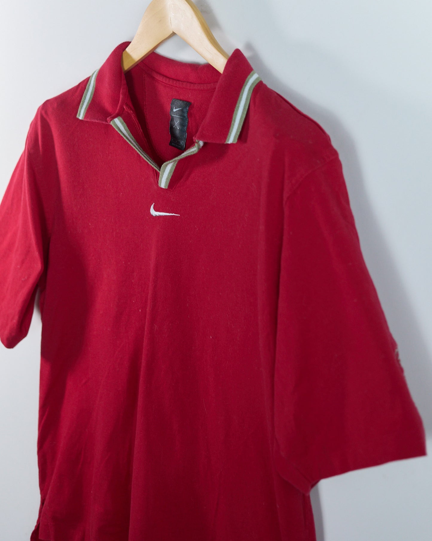 Early 00s Nike Golf Red Polo, Yin Yang logo (M)
