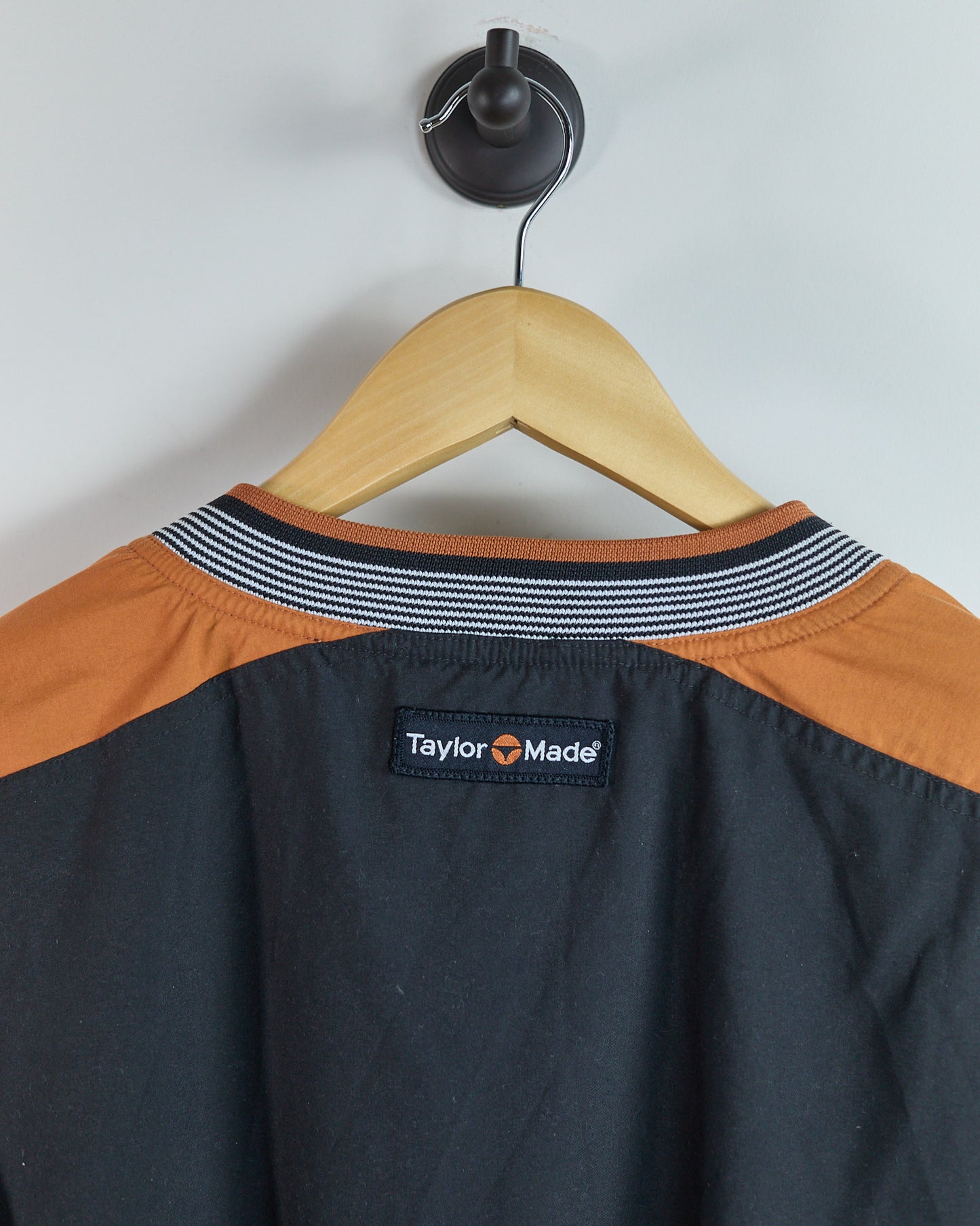 90s TaylorMade Black/Orange V Neck Windbreaker (L)