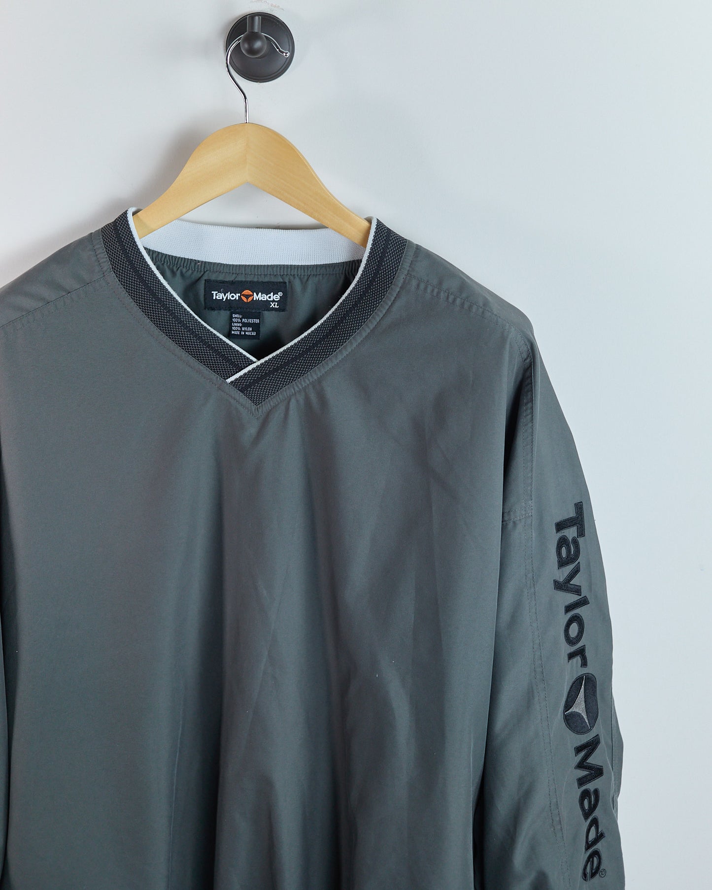 90s TaylorMade Dark Grey V Neck Windbreaker (XL)