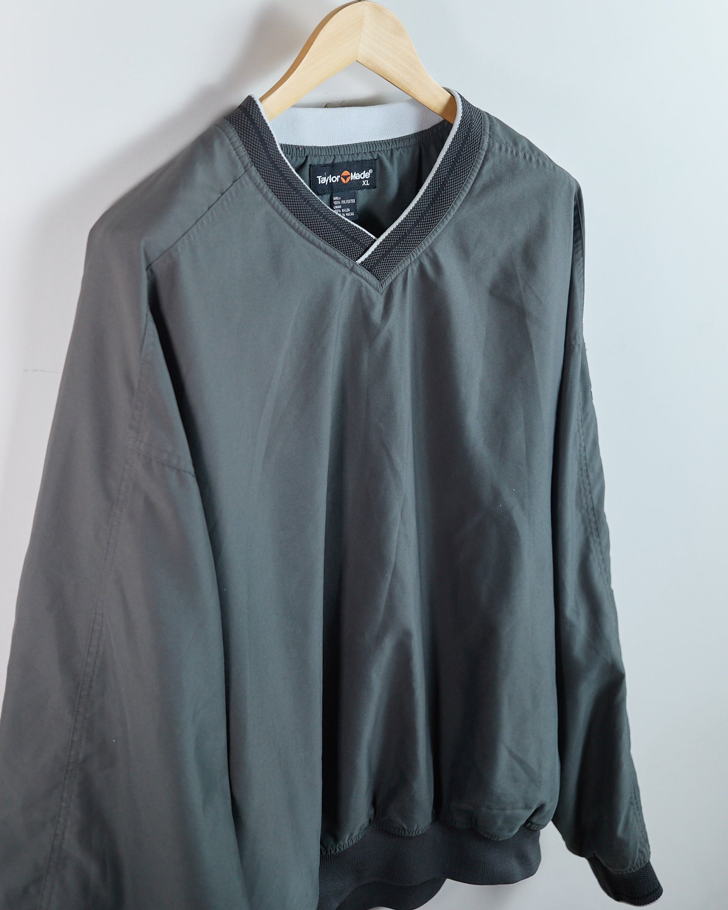 90s TaylorMade Dark Grey V Neck Windbreaker (XL)