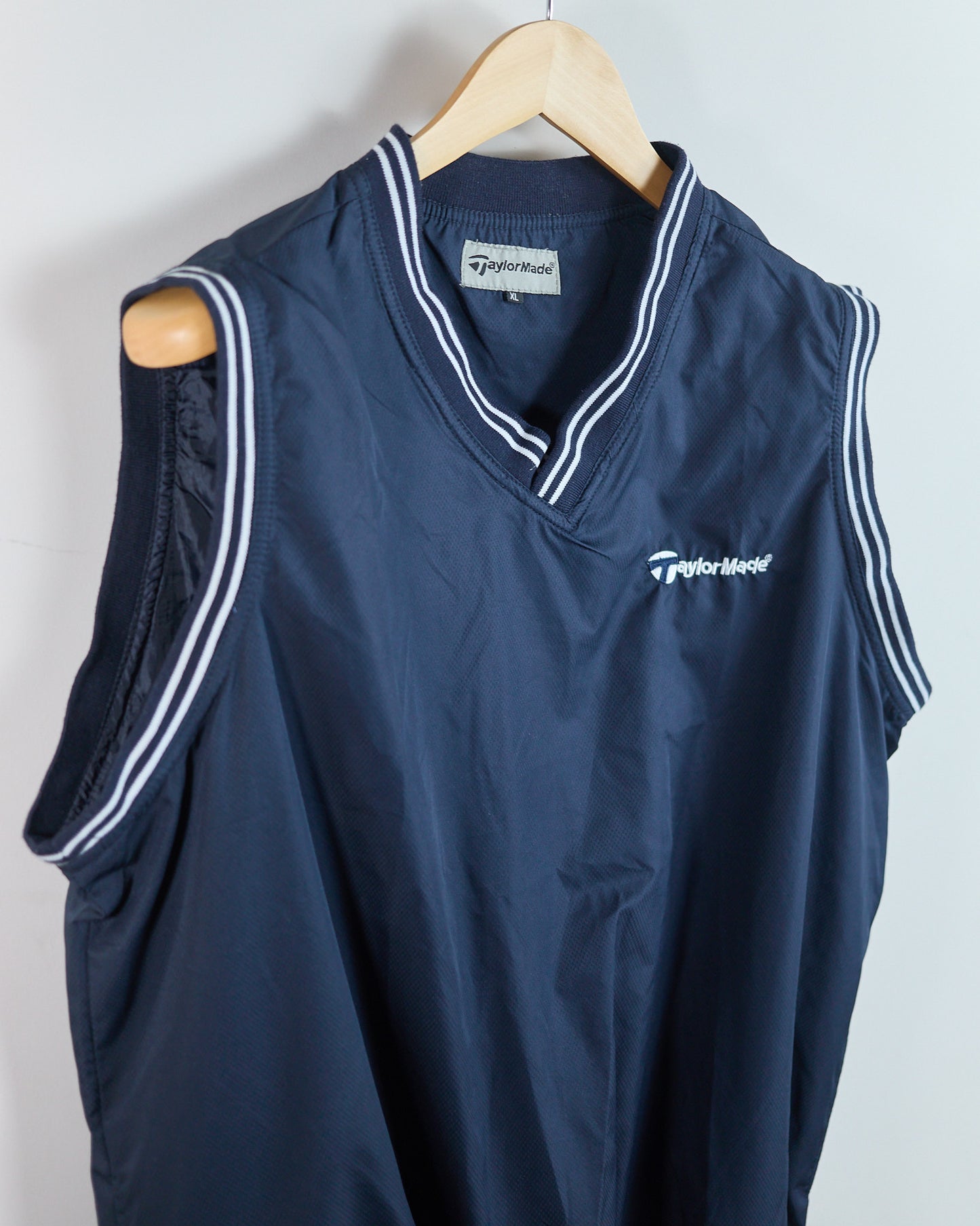 00s TaylorMade Navy/Blue Windbreaker Vest (XL)