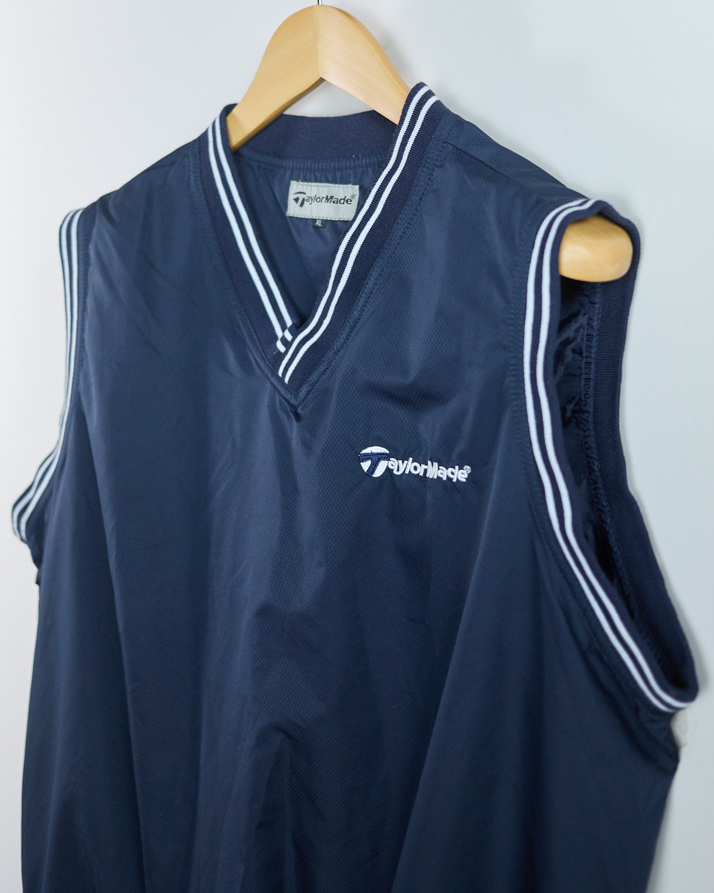 00s TaylorMade Navy/Blue Windbreaker Vest (XL)