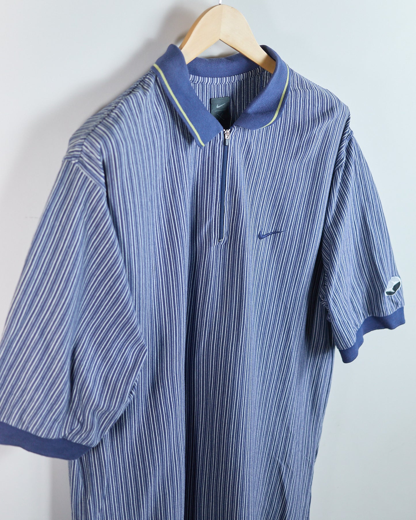 90s Nike Golf Yin Yang logo, Blue/White Zip Up Polo (XL)