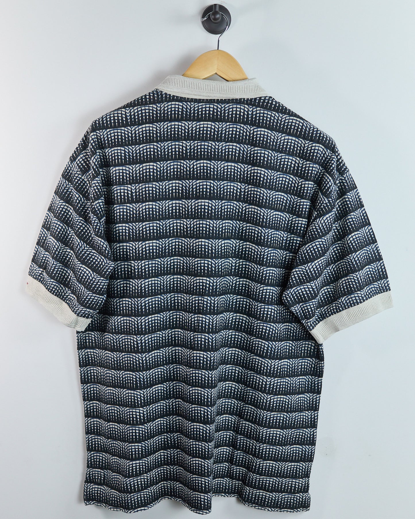 90s Greg Norman Navy/Cream Pattern Polo (L)