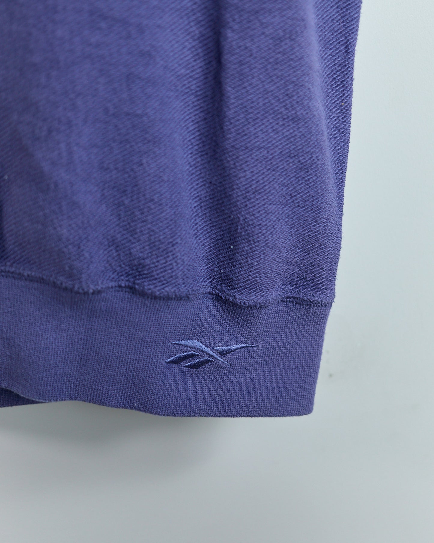 90s Reebok Dusty Purple V Neck Vest (L)