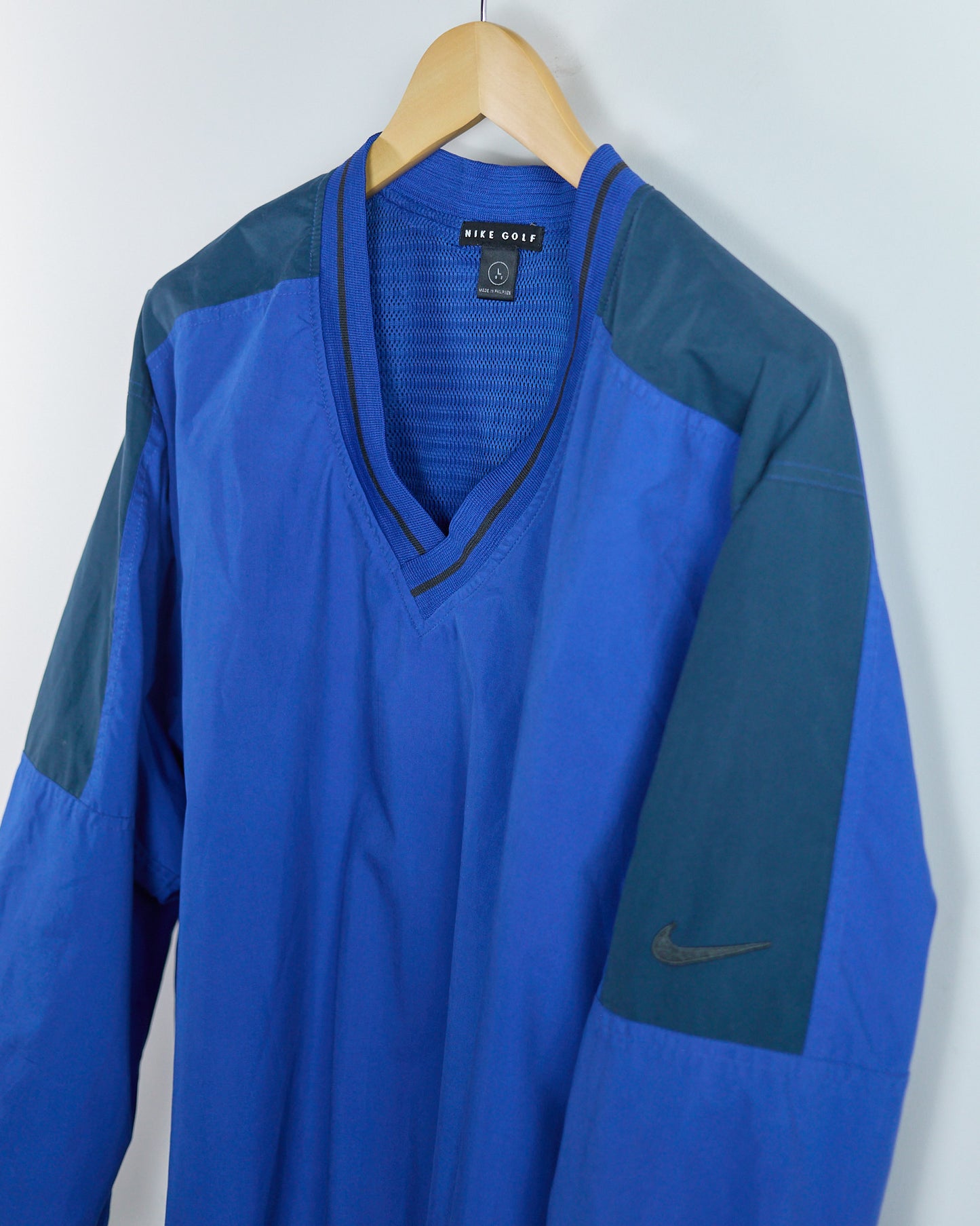 80s to early 90s Nike Golf Blue V Neck Windbreaker (L)