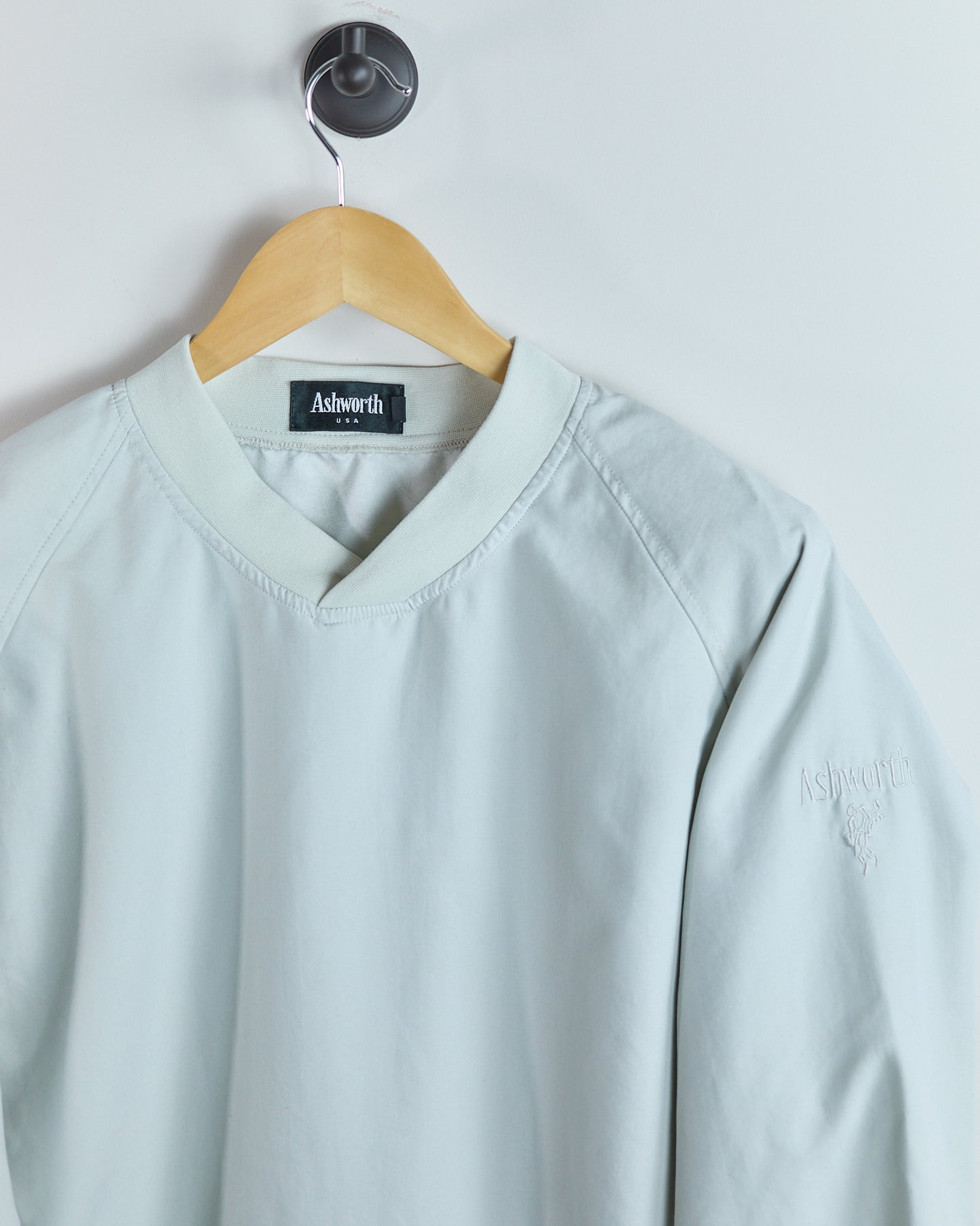 90s Ashworth Cream V Neck Windbreaker (M)