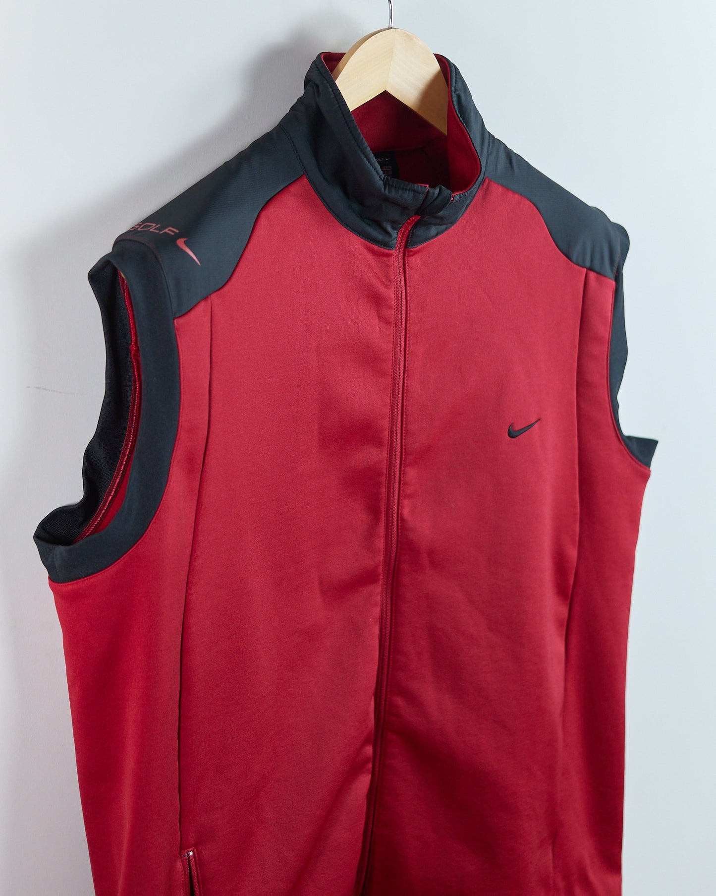 90s Nike Golf Red/Black Zip Up Windbreaker Vest (L)