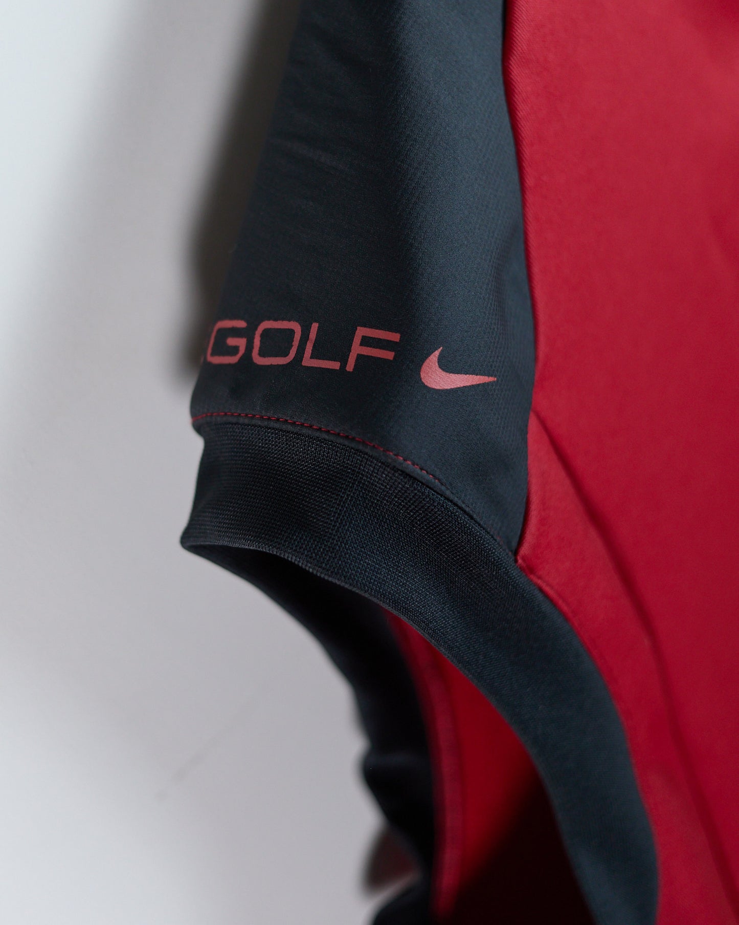 90s Nike Golf Red/Black Zip Up Windbreaker Vest (L)