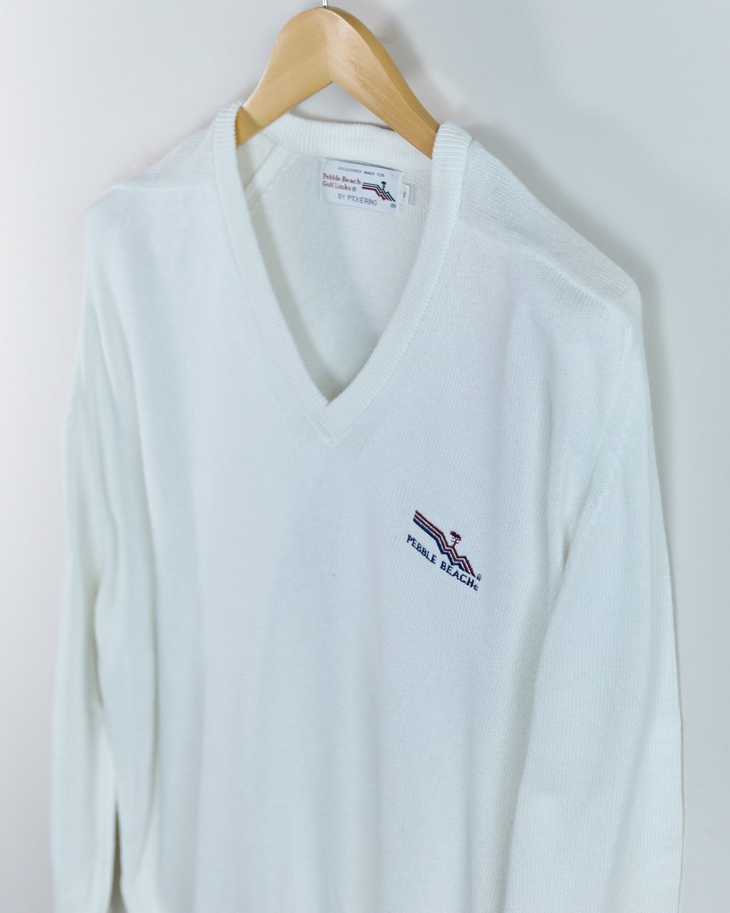 80s Pebble Beach White Pebble Beach V Neck Jumper (XL)