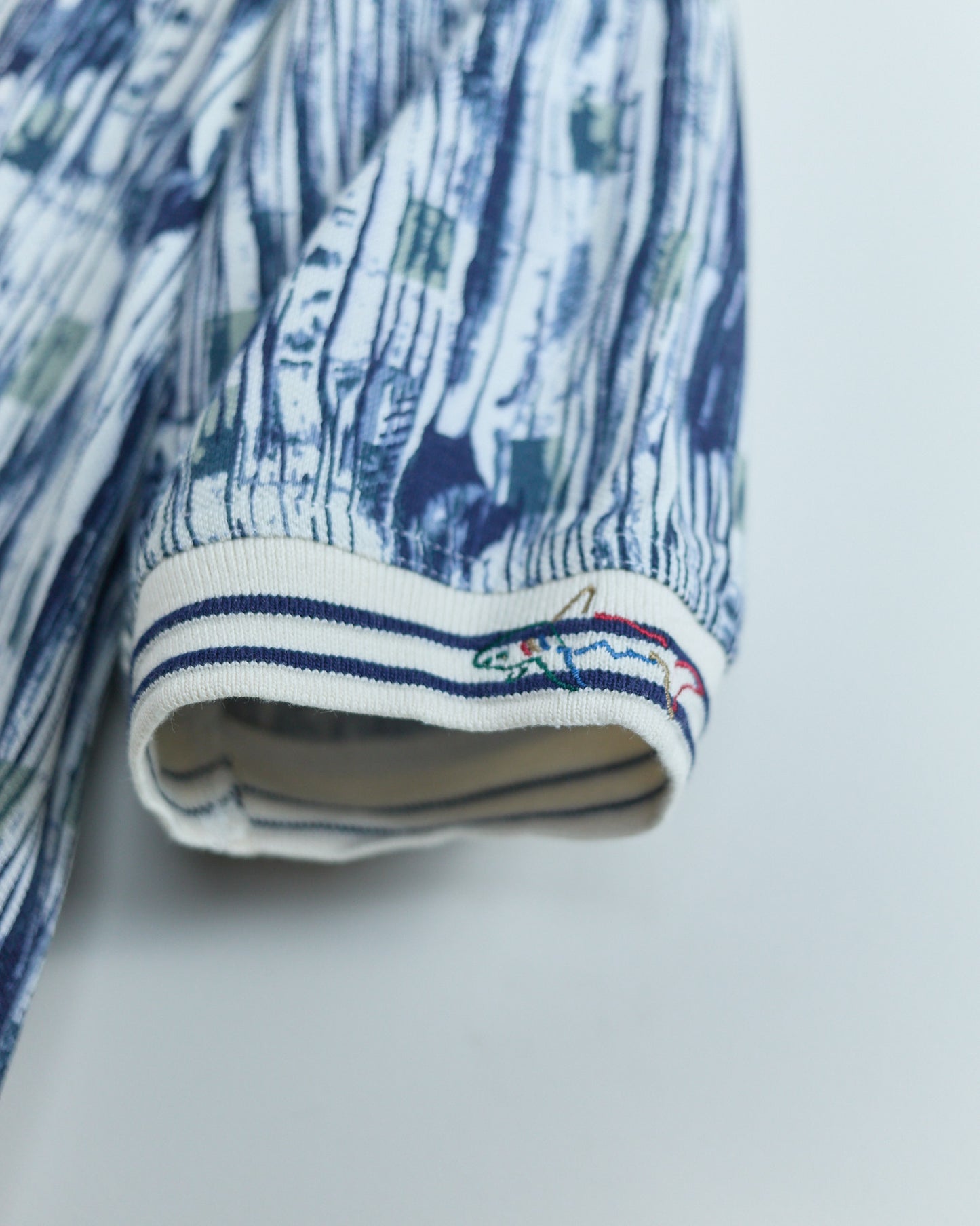 90s Greg Norman White/Navy Pattern Polo (S but larger)
