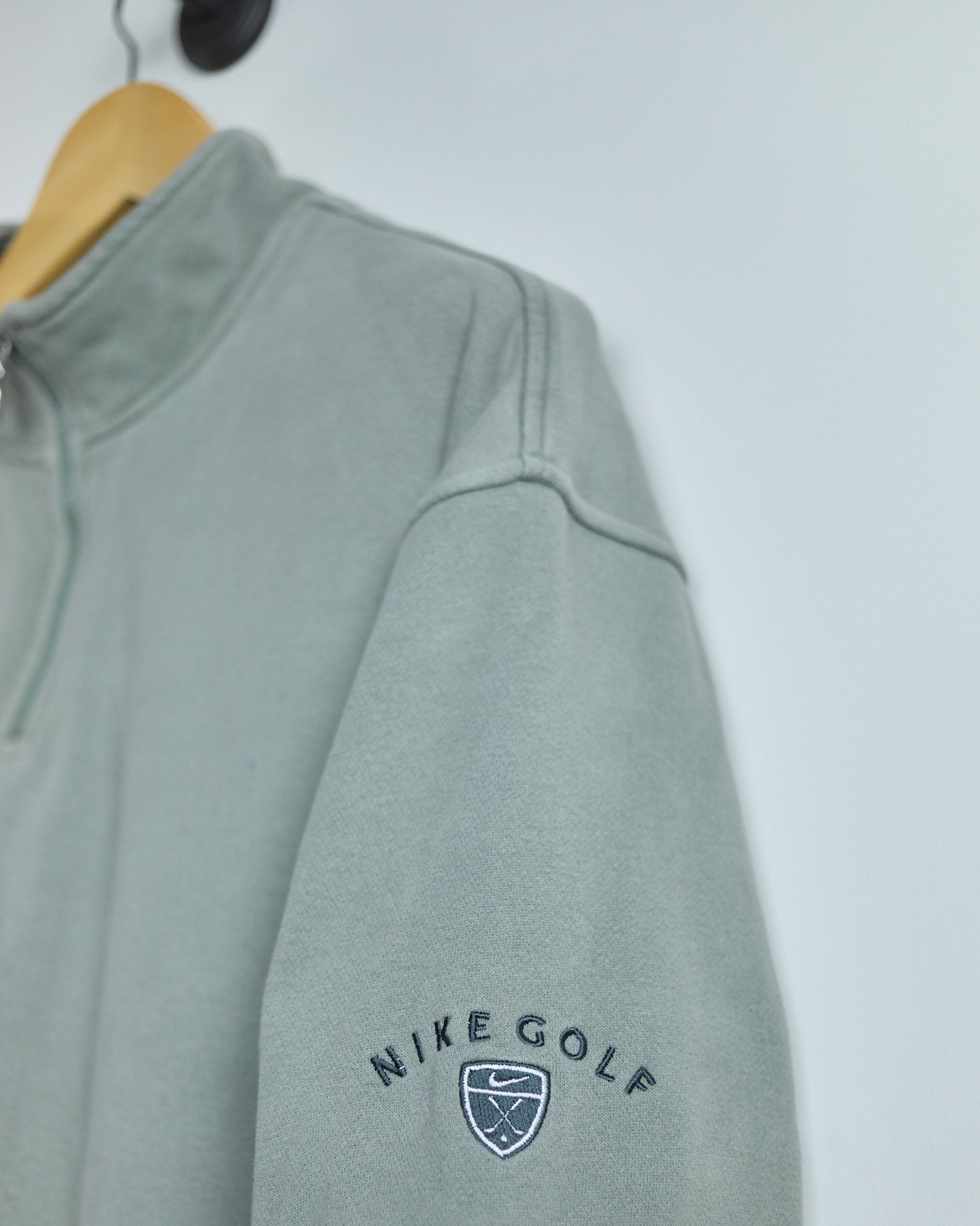 90s Nike Golf Olive/Green Quarter Zip Jumper (L)