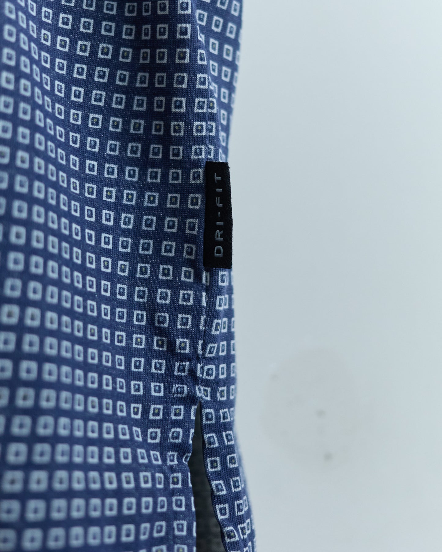 90s Nike Golf Navy/White Pattern Polo (L)
