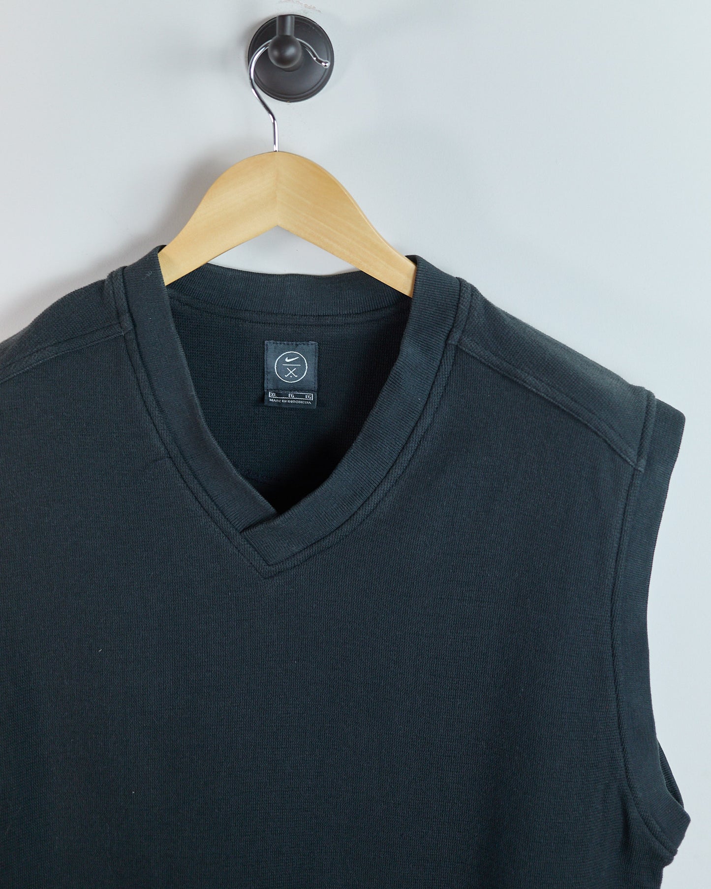 90s Nike Golf Swoosh Black V Neck Vest (XL)