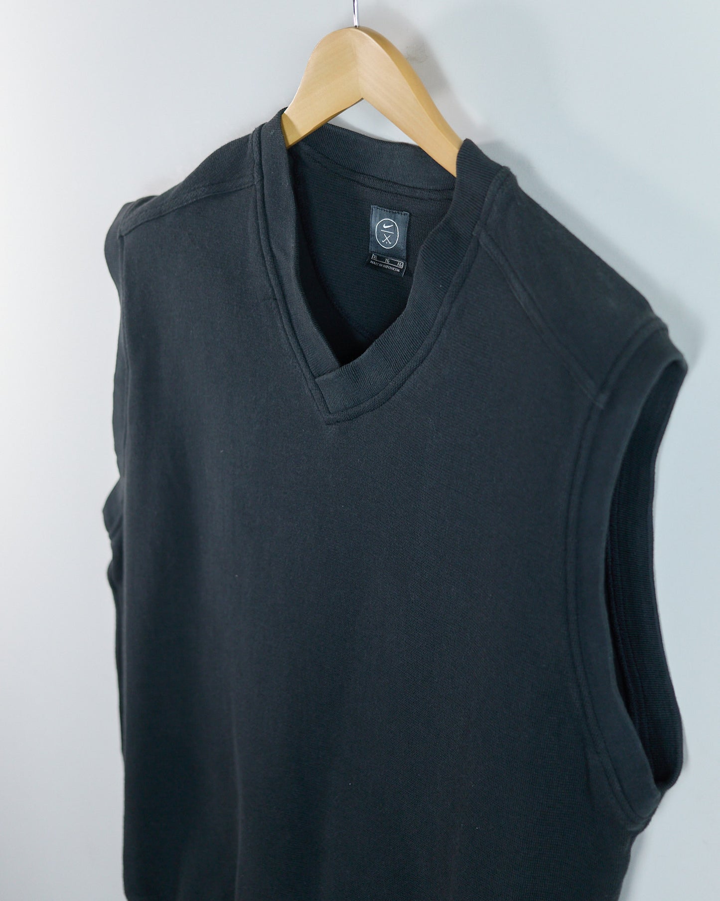 90s Nike Golf Swoosh Black V Neck Vest (XL)