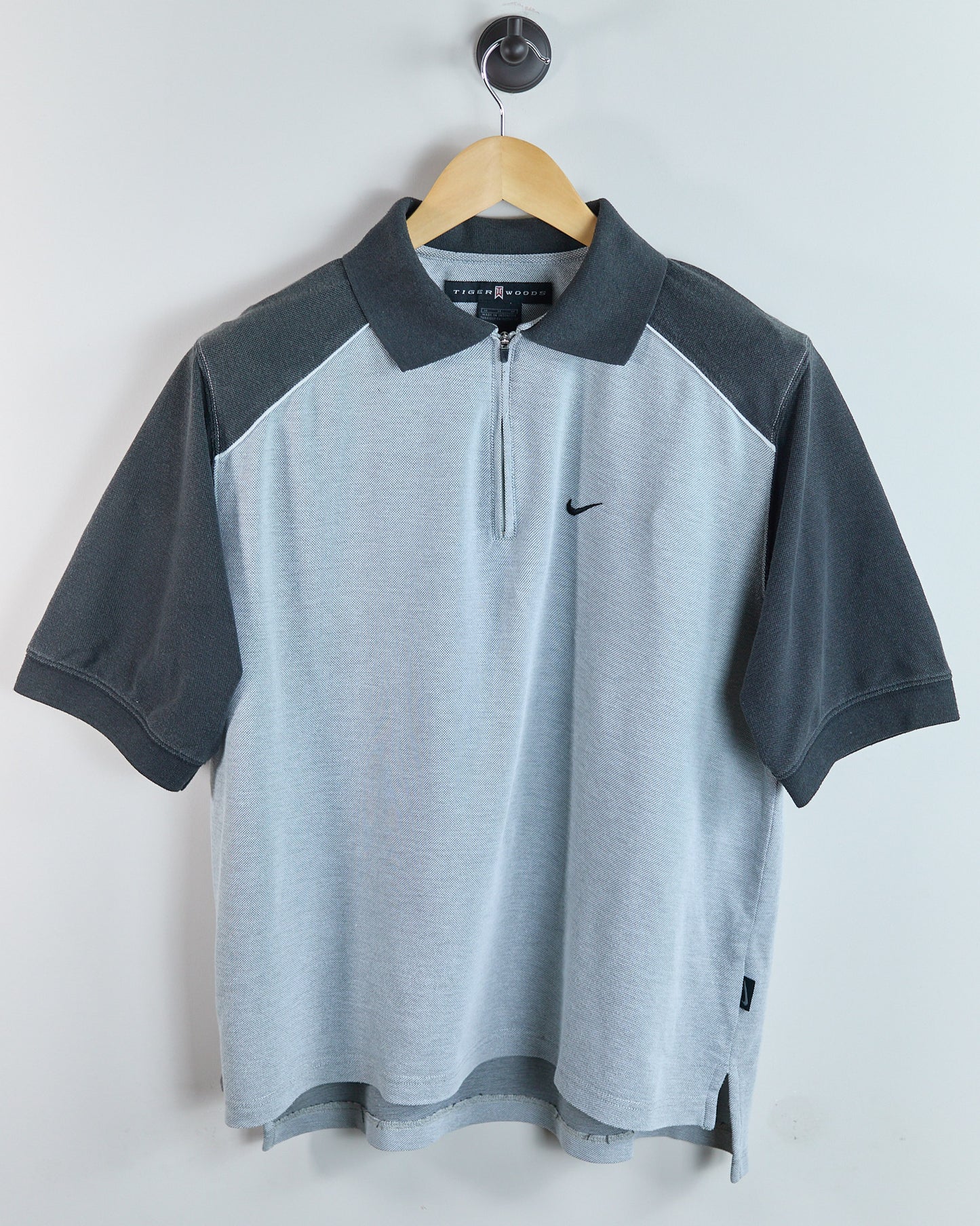 90s Nike Golf Tiger Woods Light Grey/Black Zip Up Polo (M)