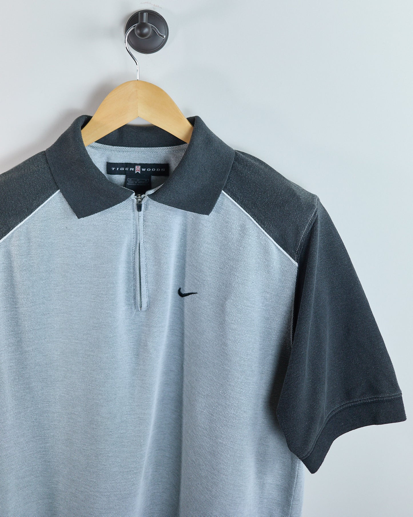 90s Nike Golf Tiger Woods Light Grey/Black Zip Up Polo (M)